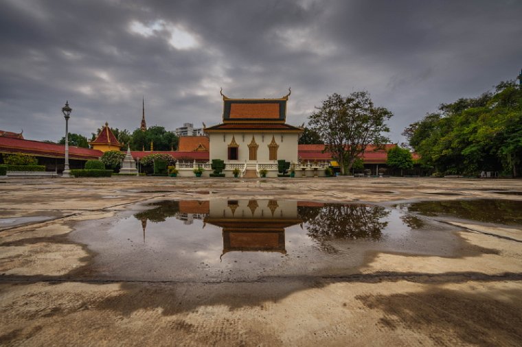002 Cambodja, Phnom Penh, koninklijk paleis.jpg